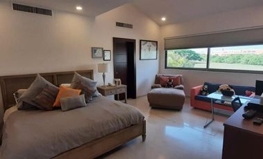 EL DORADO, Casa en VENTA con ALBERCA, acceso a río, 4 recámaras, sala de TV, vigilancia