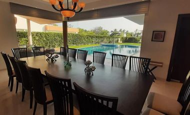 EL DORADO, Casa en VENTA con ALBERCA, acceso a río, 4 recámaras, sala de TV, vigilancia