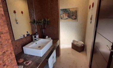 EL DORADO, Casa en VENTA con ALBERCA, acceso a río, 4 recámaras, sala de TV, vigilancia