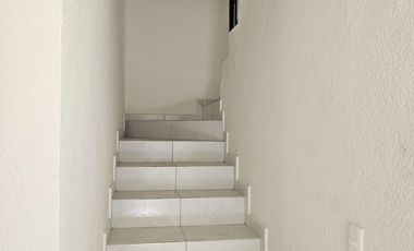 CASA USADA EN VENTA, LOMAS DE LAS ESTRELLAS, COL. LOMAS RESIDENCIAL, PACHUCA, HGO.