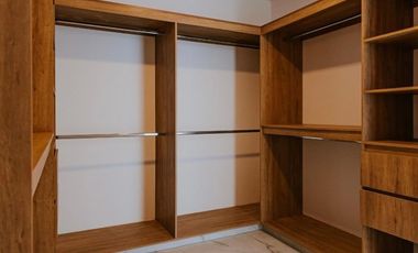 CASA en VENTA - LOMAS DEL DORADO