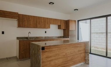 CASA en VENTA - LOMAS DEL DORADO