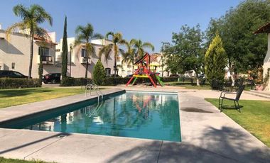 Casa en Condominio La Rioja