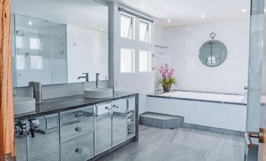 Departamento en Venta Piso Alto en Frondoso Lomas Country