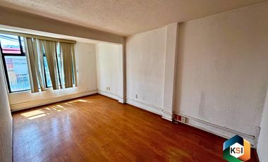 Casa u oficina para remodelar en Jardines de Santa Mónica