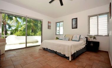 CASA DUPLEX DE 6 RECÁMARAS, CERCA DE LA PLAYA