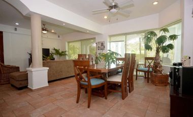 CASA DUPLEX DE 6 RECÁMARAS, CERCA DE LA PLAYA