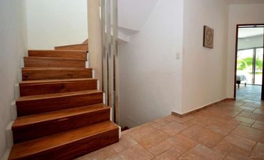 CASA DUPLEX DE 6 RECÁMARAS, CERCA DE LA PLAYA