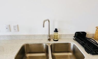 Depa de Lujo 1er Piso, en Venta en El Refugio, Querétaro