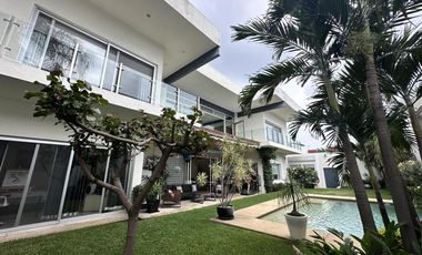 Casa en Fraccionamiento Villas del Lago