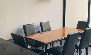 Casa en VENTA con alberca y frente a parque, Fracc. Las Palmas Green