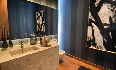 Residencia de lujo del Arq. Farré a la venta en Pedregal .