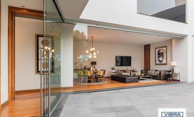 Residencia de lujo del Arq. Farré a la venta en Pedregal .