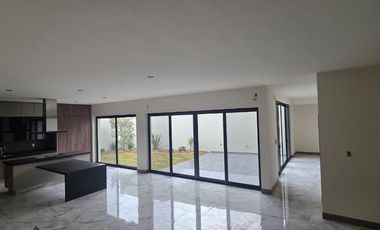 Casa B48 en  venta Club de Golf la Loma