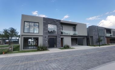 Casa - San Francisco