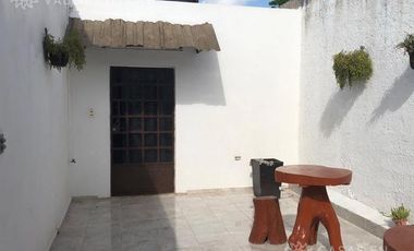 Casa y Hostal en Santa Lucia