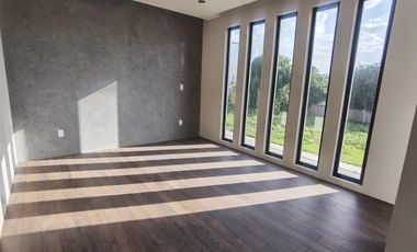 Casa lista para estrear en Residencial