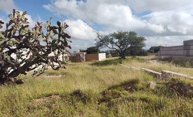 TERRENO EN VENTA EN CENTENARIO TEQUISQUIAPAN CON TITULO DE PROPIEDAD SUP. 250 m2