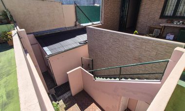 Dos propiedades ideal consultorios y vivienda en San José