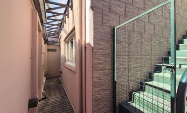 Dos propiedades ideal consultorios y vivienda en San José