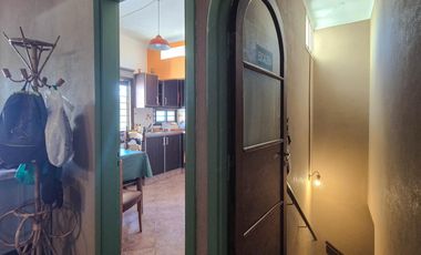 Dos propiedades ideal consultorios y vivienda en San José