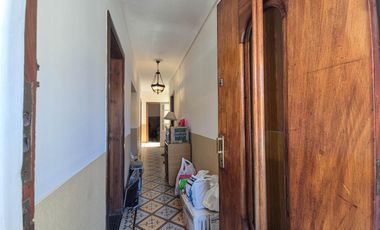 Dos propiedades ideal consultorios y vivienda en San José