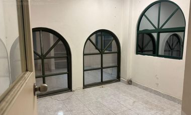 Oficina en Venta Plaza La Silla