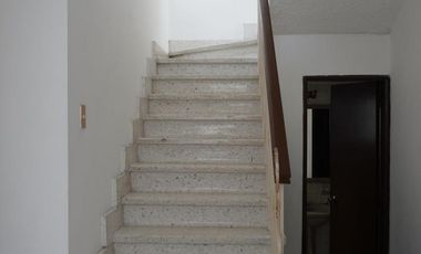 FRACC. REFORMA, Casa en VENTA con doble frente y 3 recamaras