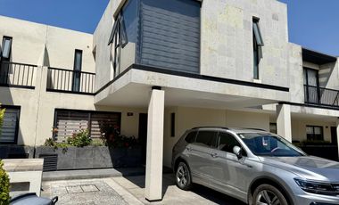 Casa en venta con ampliación en Fenix I