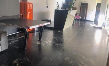 Casa en VENTA, Calle Cerrada en  parte baja San Jerónimo