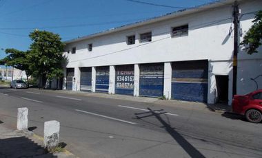 Bodega con oficinas en venta en Veracruz Zona Centro, Calle Juárez Esquina Netzahualcóyotl y Jiménez