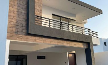 CASA EN PREVENTA EN LOMAS DEL DORADO