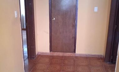 Casa para remodelar con excelente Terreno en Ampliación Santa Catarina