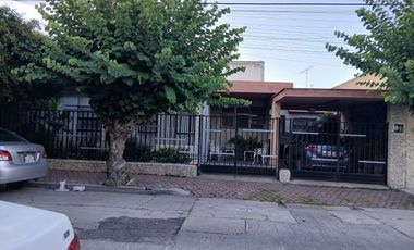 Casa Amplia en Venta