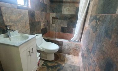 Casa con excelente terreno en Camino Viejo a la Mina cerca a San Pedro Actopan