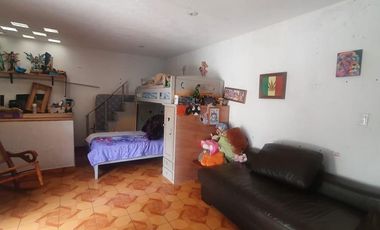Casa con excelente terreno en Camino Viejo a la Mina cerca a San Pedro Actopan