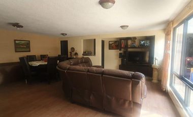 Casa con excelente terreno en Camino Viejo a la Mina cerca a San Pedro Actopan