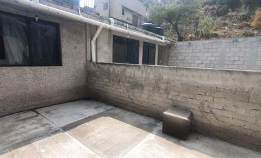 Casa con excelente terreno en Camino Viejo a la Mina cerca a San Pedro Actopan