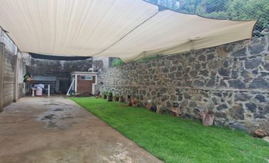 Casa con excelente terreno en Camino Viejo a la Mina cerca a San Pedro Actopan