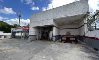 Bodega en venta ubicada a unos metros del Periférico de Mérida