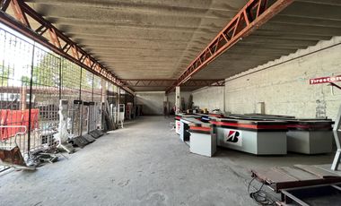 Bodega en venta ubicada a unos metros del Periférico de Mérida