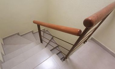 Excelente casa en fraccionamiento cerrado en Tecámac a 5 min del aeropuerto.