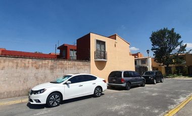 Excelente casa en fraccionamiento cerrado en Tecámac a 5 min del aeropuerto.