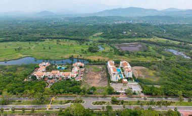 Terreno en Marina Ixtapa 7,149 m² F. a Campo de Golf – Uso Mixto para Proyecto Residencial/Comercial