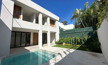 CASA EN VISTA HERMOSA