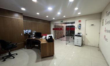 Oficina en la mejor ubicación a pasos de avenidas principales