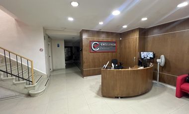 Oficina en la mejor ubicación a pasos de avenidas principales