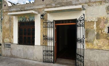 Casa en Venta en el Centro de Mérida , 1hab , 1 baño ,Alberca , Remodelada