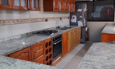VENTA LINDA Y AMPLIA CASA TOCOPILLA