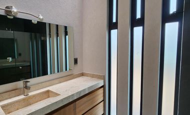 Casa en Venta  Altozano Fraccionamiento privado, Recamara en PB